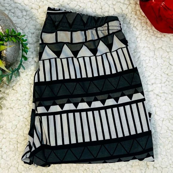 Streetwear Society Patterned Leggings - Picture 1 of 4